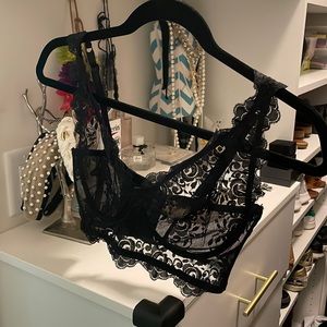 Lace bra - 36 B CUP